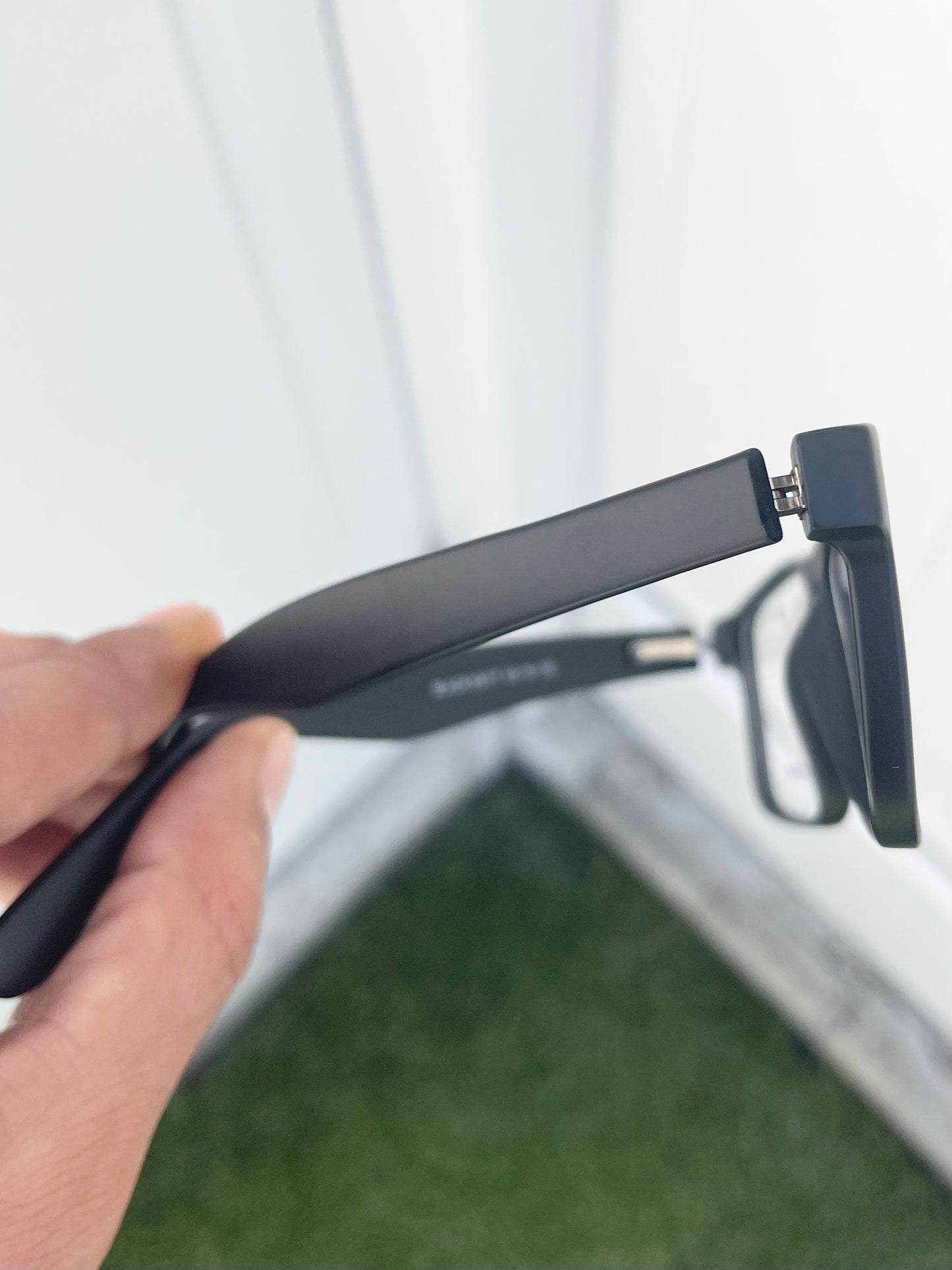 Limited Editions #2102 Black